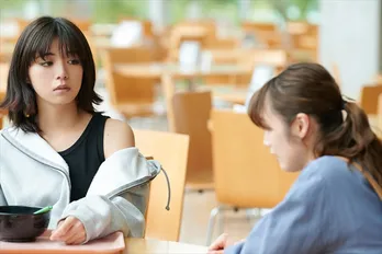 池田エライザ“エレン”久々の笑顔に反響!「やっぱ可愛い!!」<左ききのエレン>