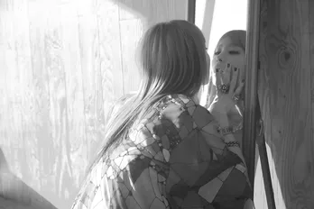 LiSA「聴いてくれる人が自分の歌として悲しみを重ねてほしい」、最新作「unlasting」を語る