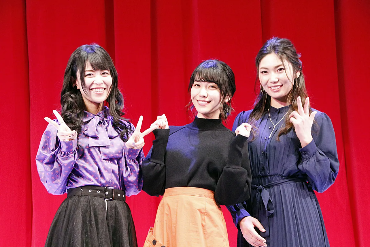 アニメ「BanG Dream! 3rd Season」制作発表会に登壇した相羽あいな、愛美、Raychell(左から)