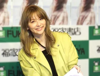 香里奈“やっぱり似てる”久々のえれかり姉妹SHOTに反響「最強美人姉妹」「どえりゃーすてき」