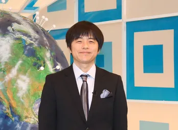 バカリズム、入社1年目の藤本万梨乃アナを絶賛!「1年目とは思えないくらい落ち着いていた」