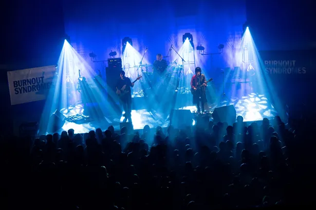 BURNOUT SYNDROMESが、自身初となるZepp Tokyoでツアー東京公演を開催