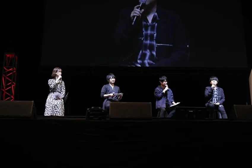【写真】ステージイベントに登壇した、内田雄馬、榎木淳弥、中村悠一、瀬戸麻沙美(右から)。自身のお気に入りシーンなどを披露し盛り上がりを見せた