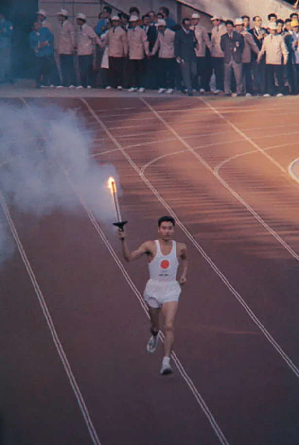【写真を見る】「東京オリンピック(1965)」、聖火ランナーの記録