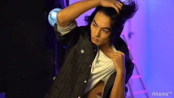 『月とオオカミちゃんには騙されない』男性メンバー5人の恋愛観チェック!「90%騙される…」不安もらすメンバーも