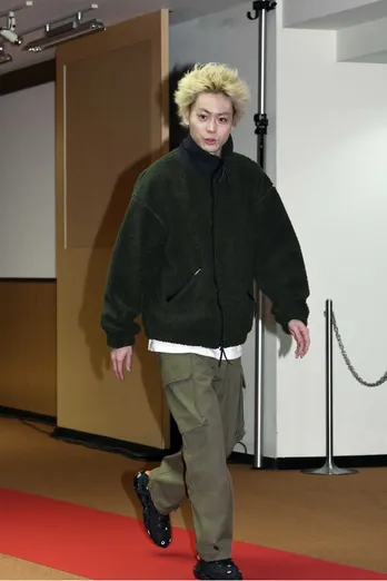 【紅白リハ】菅田将暉ほか白組豪華アーティストの紅白リハファッションを一挙公開!【写真特集】