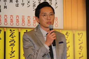 ＜孤独のグルメ＞松重豊“五郎”、大晦日の食いっぷりに喝采「食いすぎ笑!!」