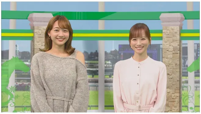 「BSイレブン競馬中継 SATURDAY」の新MC・皆藤愛子(写真右)とアシスタントの高田秋