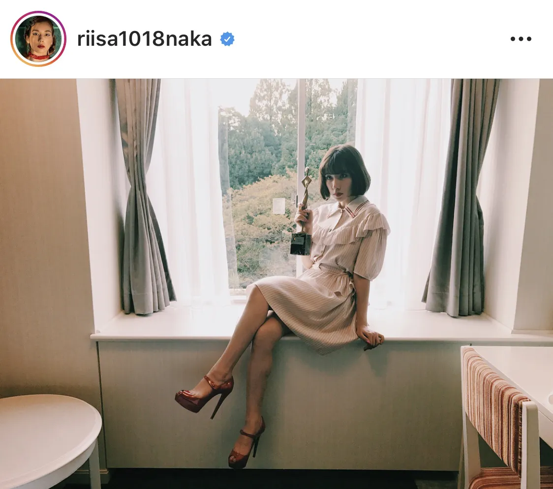 ※仲里依紗公式Instagram(riisa1018naka)のスクリーンショット