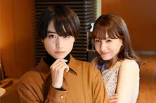 山本美月&トリンドル玲奈、“刑事&婦警コスプレ”に「イケメン!」「可愛い!!」の声<ランチ合コン探偵>