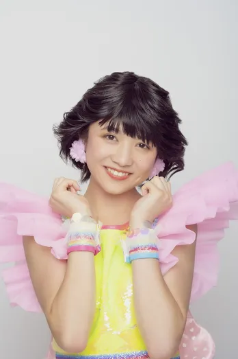 新井ひとみ、ソロ・シングルを7inchアナログ・リリース「レトロでお洒落な作品を感じていただけたら」