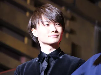 神木隆之介、福山雅治の高校時代演じ“ほくろ&髪型”まで意識「プレッシャーでした…」