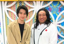 山崎賢人、元アスリート講師・藤子康男から“抜きの演技”を学ぶ