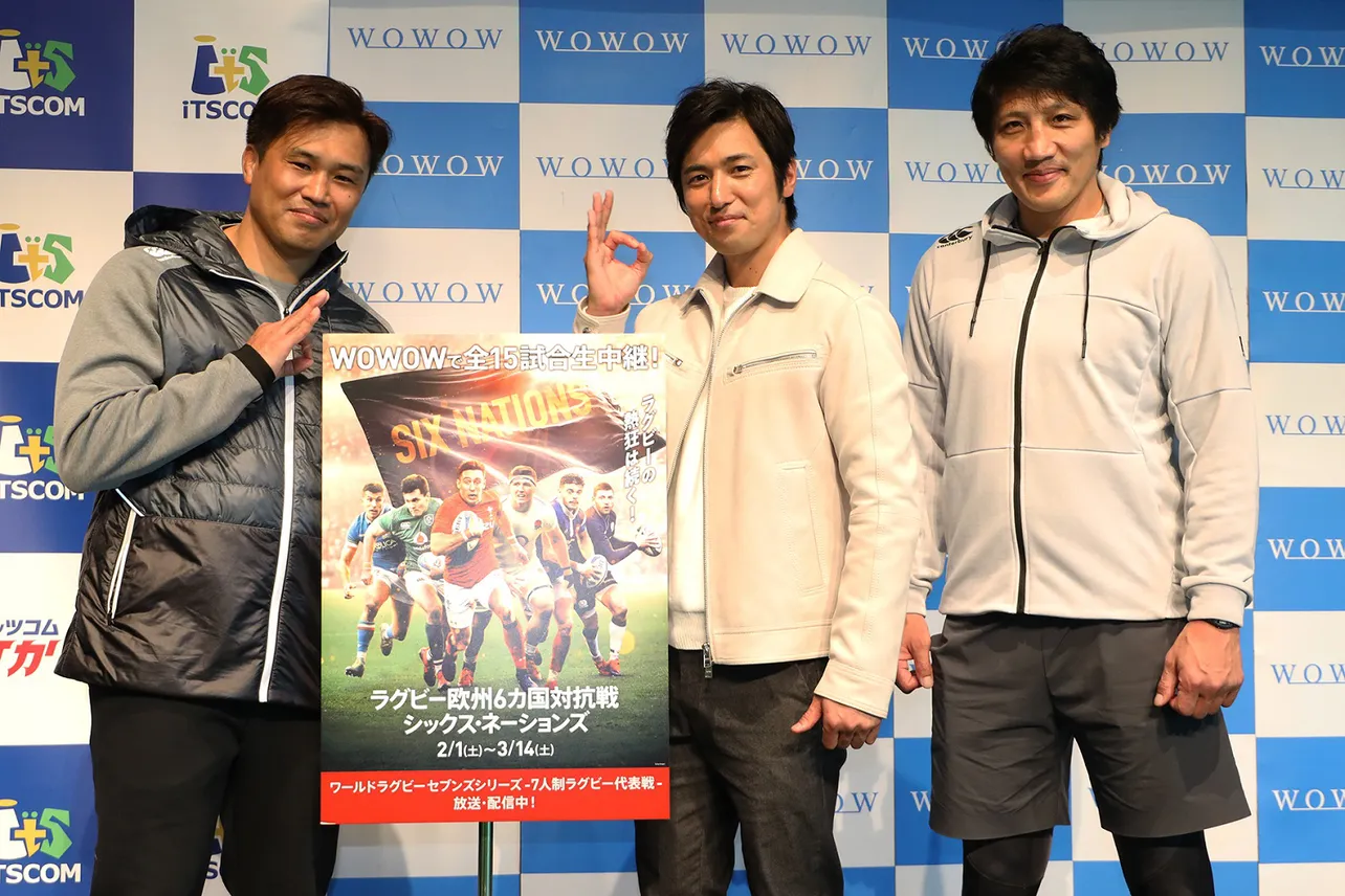 スペシャルトークショーに登壇した(左から)大西将太郎、高橋光臣、齊藤祐也