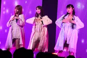 山下エミリー、松岡菜摘、松本日向