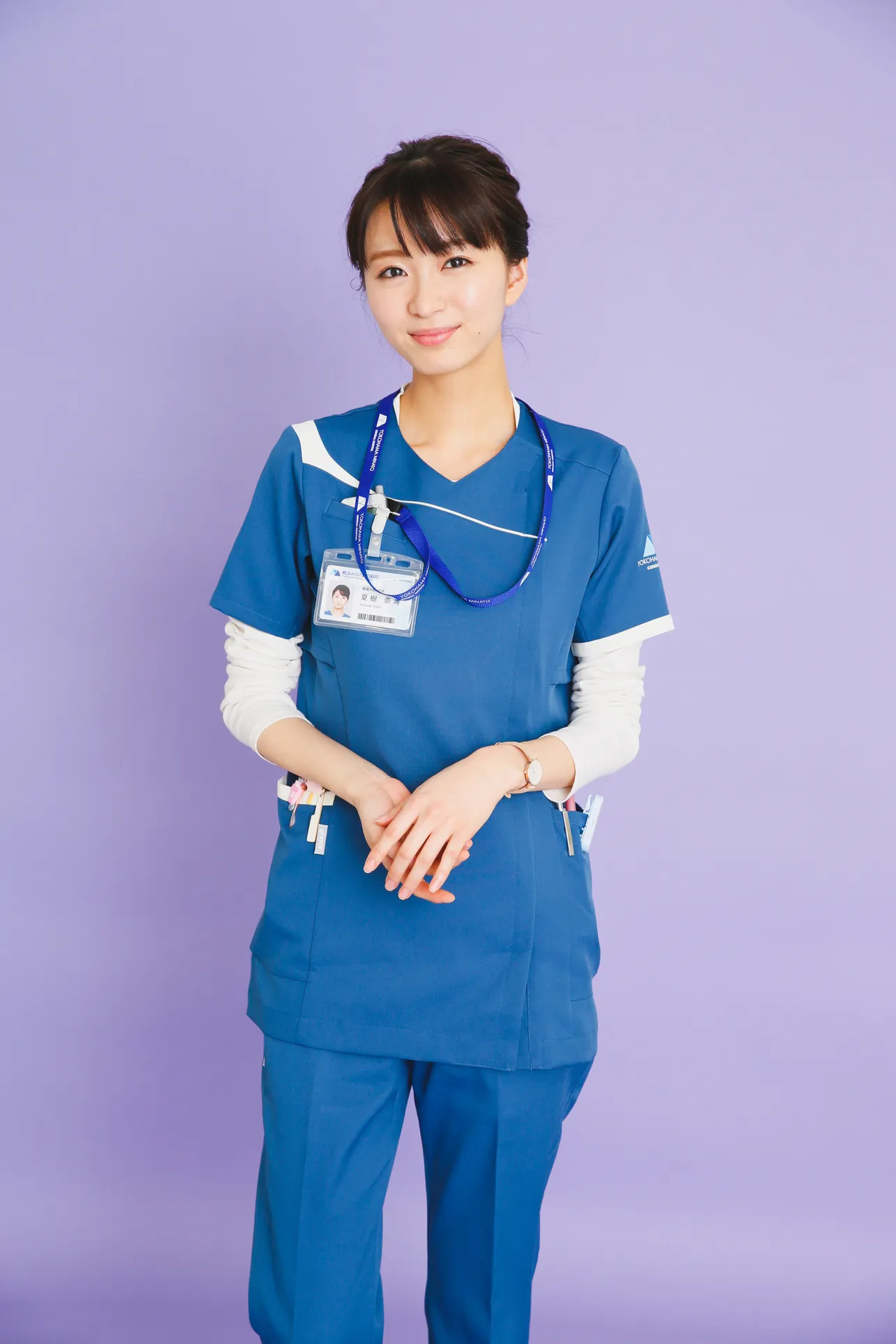 「奈海には小児科医になりたいという夢があるのでかわいい持ち物が多い」という岡崎紗絵