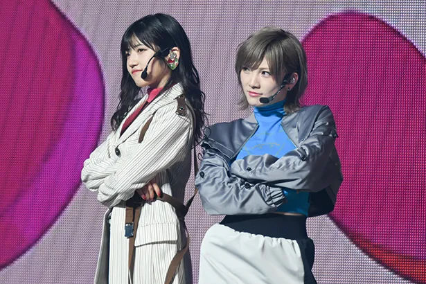 写真特集】村山彩希＆岡田奈々“ゆうなぁ”TDCホール単独コンサート 