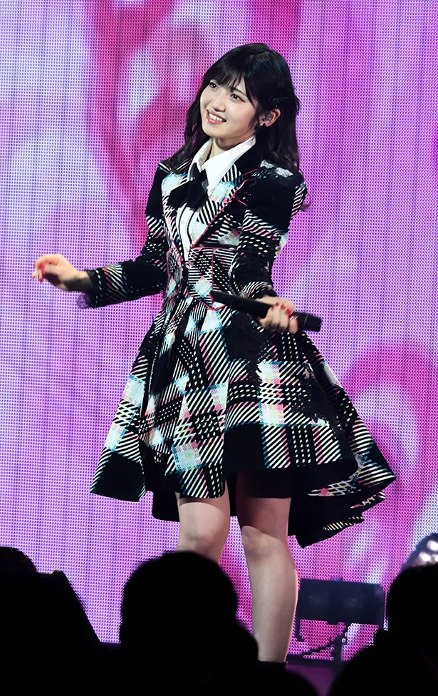 村山彩希