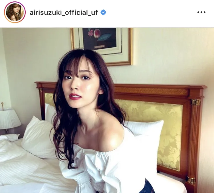 ※鈴木愛理公式Instagram(airisuzuki_official_uf)のスクリーンショット