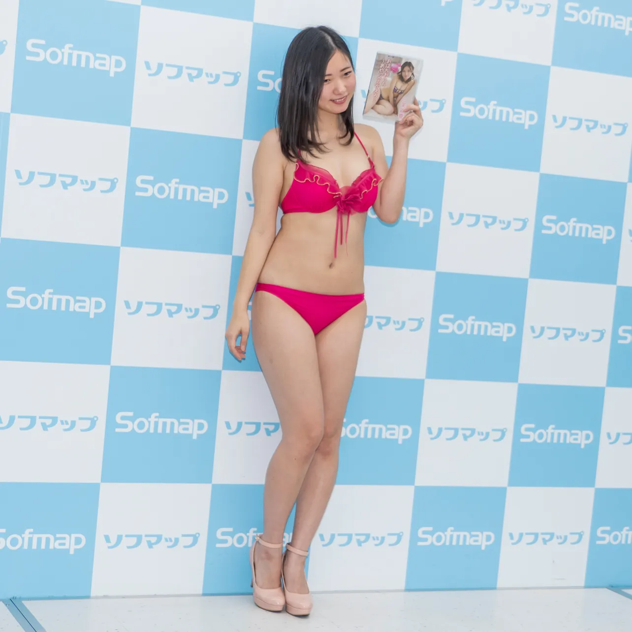 画像・写真 透明感あふれる美ボディー披露、三条彩夏DVD発売【グラビア