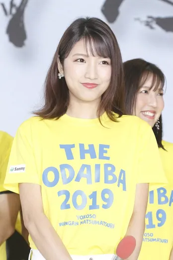 三田友梨佳アナ&高見侑里、“めざまし新妻コンビ”に「女神…」「美しすぎる」の声