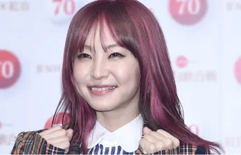 LiSA、“エロかっこいい先輩”との仲睦まじいSHOTに絶賛の声「2人ともかわいすぎ」「双子みたい!」