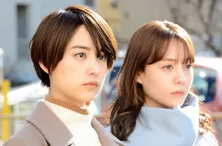 トリンドル&美月、制服姿で“カップル”SHOT「セーラー服まだいける」「顔面偏差値高すぎ」と話題<ランチ合コン探偵>