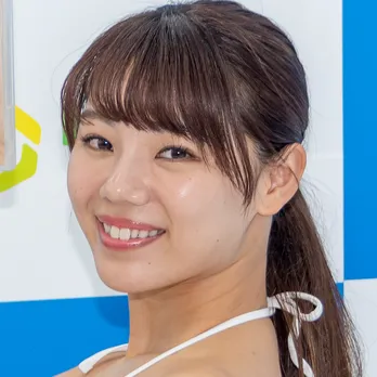 グラビアアイドル大川成美、注目はジャケットカット
