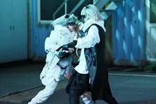 “偽物”のミスパンダ&飼育員さん登場!? 清野菜名&横浜流星が演じる“本物”が立ち向かう「シロクロ」第5話先行カット公開