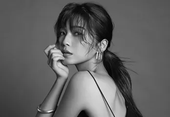 宇野実彩子、ソロデビュー2周年記念の一夜限りの生配信「特別な夜を過ごしたくて」と初の生セッションも