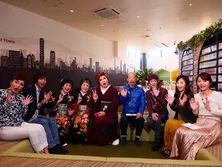 IKKO、マッチョな男性たちとの共演に大興奮!「食っちゃうぞ〜」