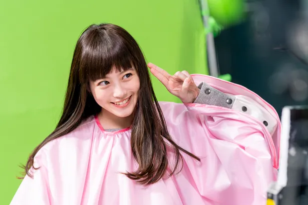 今田美桜 ぱっつん前髪のロングヘアに 自分でもびっくりするほどのイメチェン Webザテレビジョン