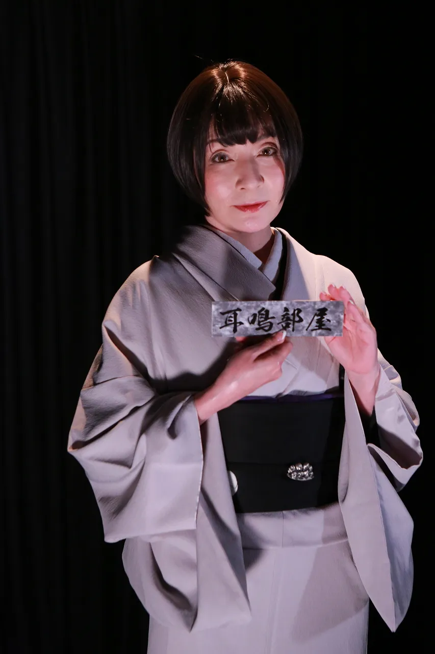 【写真を見る】ストーリーテラーを務めるのは、元セクシー女優の作家・川奈まり子