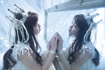 春奈るな、初のフォトブックは「“変態性”を追求」