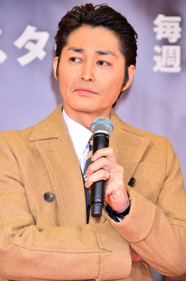 安田顕