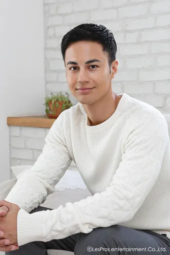 梅宮アンナが“離婚”を語る！2月29日は「円満離婚の日」