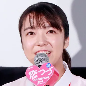 上白石萌音、大人プリンセスドレスにファン絶賛「気品ダダもれ！」「ごめん、かわいいしか出てこない」