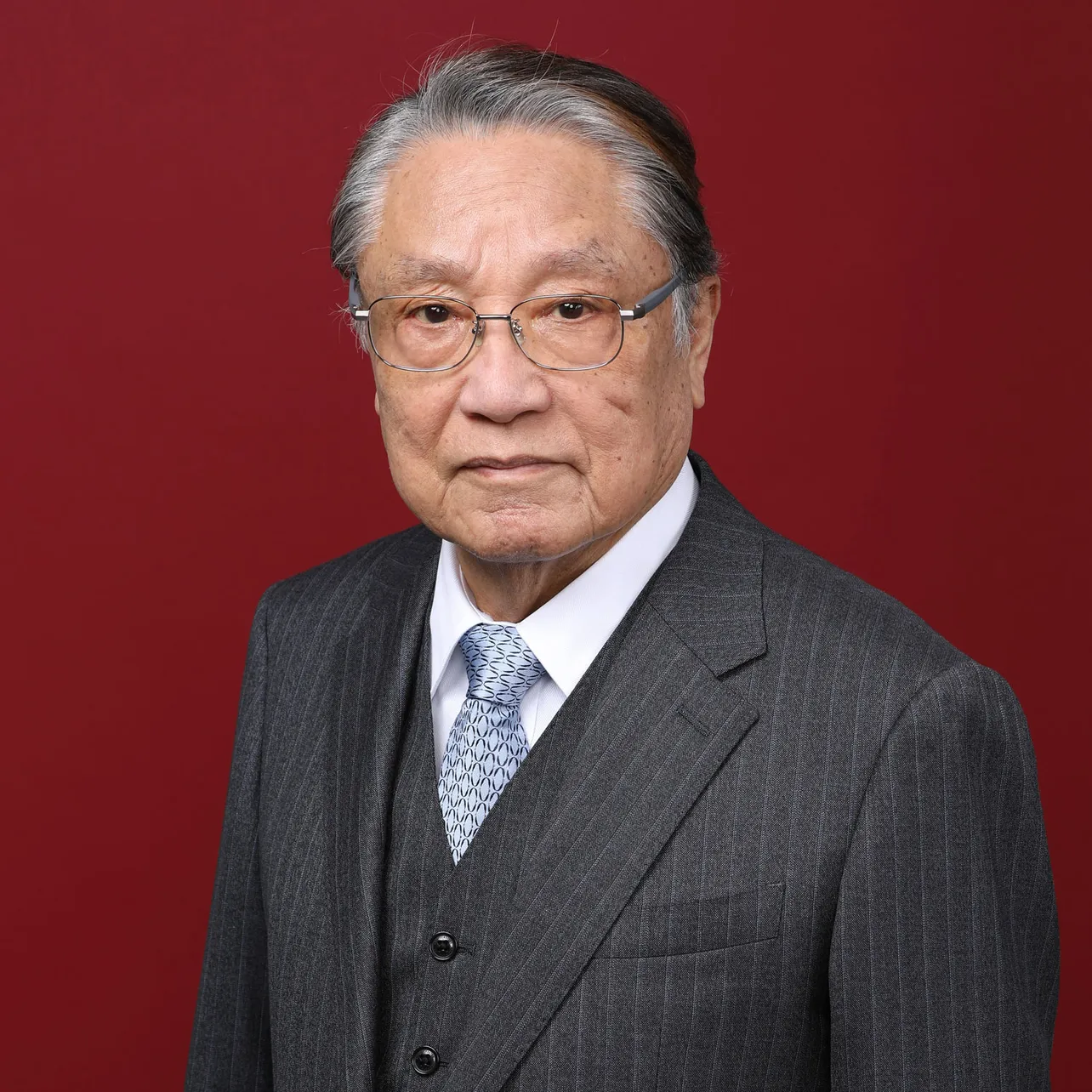 新社長・宮部蓮三役んお伊東四朗