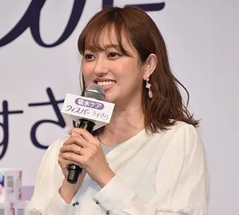 菊地亜美、妊娠を公表＆ファンへメッセージ「新たな命を授かったことを…」