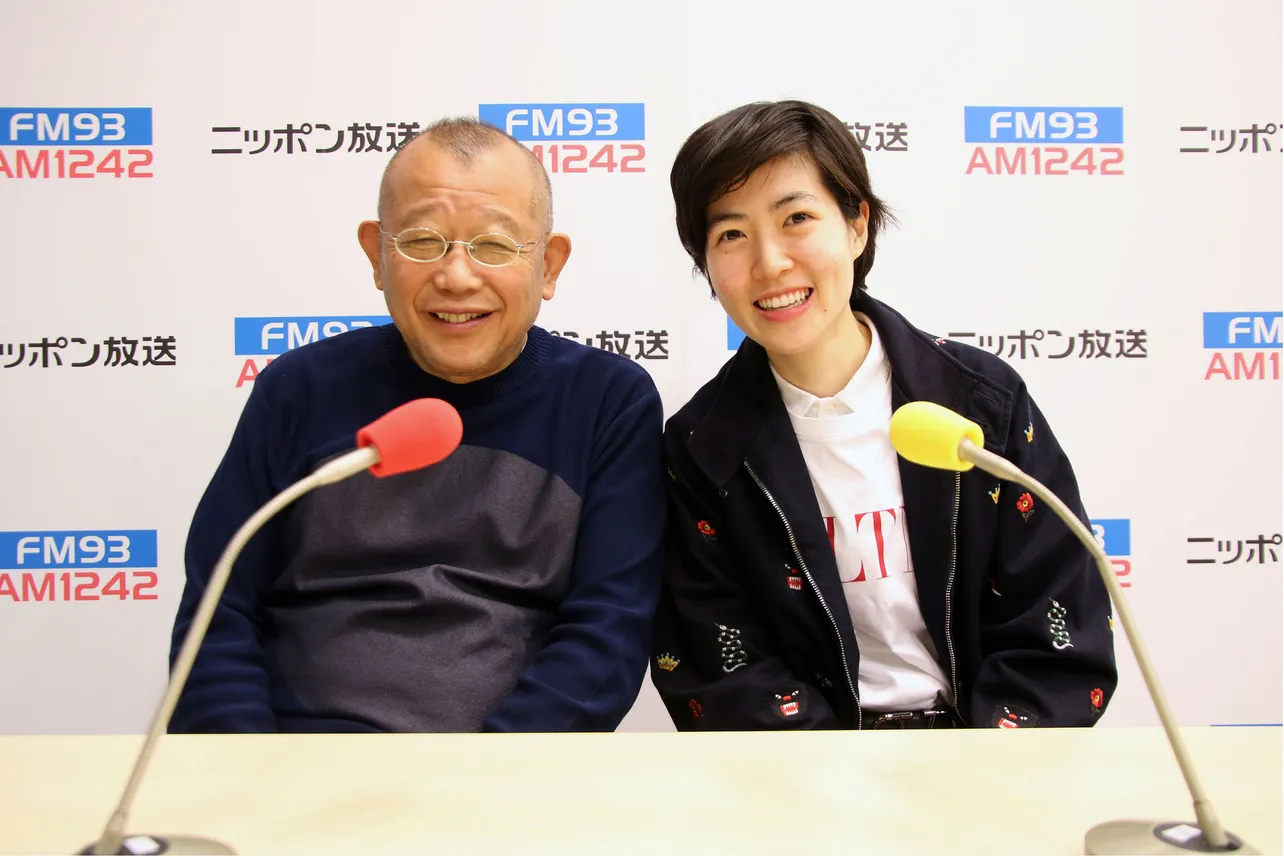 「日曜日のそれ」で、日本アカデミー賞俳優対談が実現した笑福亭鶴瓶と女優のシム・ウンギョン(写真左から)