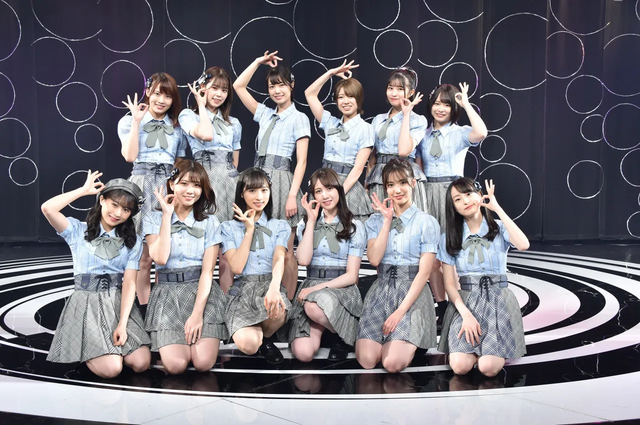 AKB48チーム8がライブ＆トーク番組「アイドルのチカラ」の初回ゲストとして登場