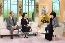 平泉成、13歳年下の愛妻と「徹子の部屋」出演！ 出会った当時の秘話を告白