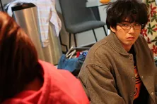 まるで天使!山本舞香“アスカ”の天真らんまん笑顔に「癒しパワーがすごい」<死にたい夜にかぎって>