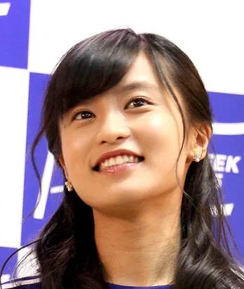 小島瑠璃子、“最後の変なおじさん”との写真公開「ほんっとに幸せでした」志村けんさんへの思いつづる