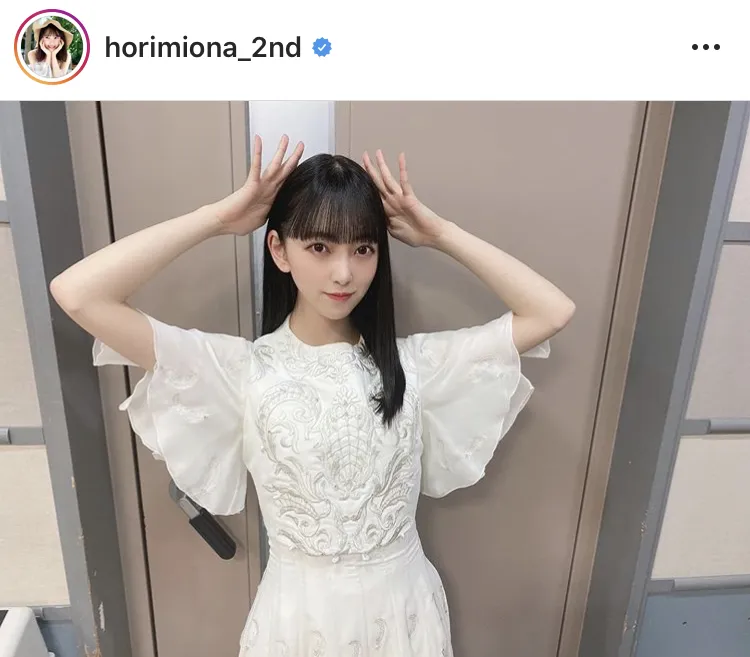 ※堀未央奈2nd写真集公式Instagram(horimiona_2nd)のスクリーンショット