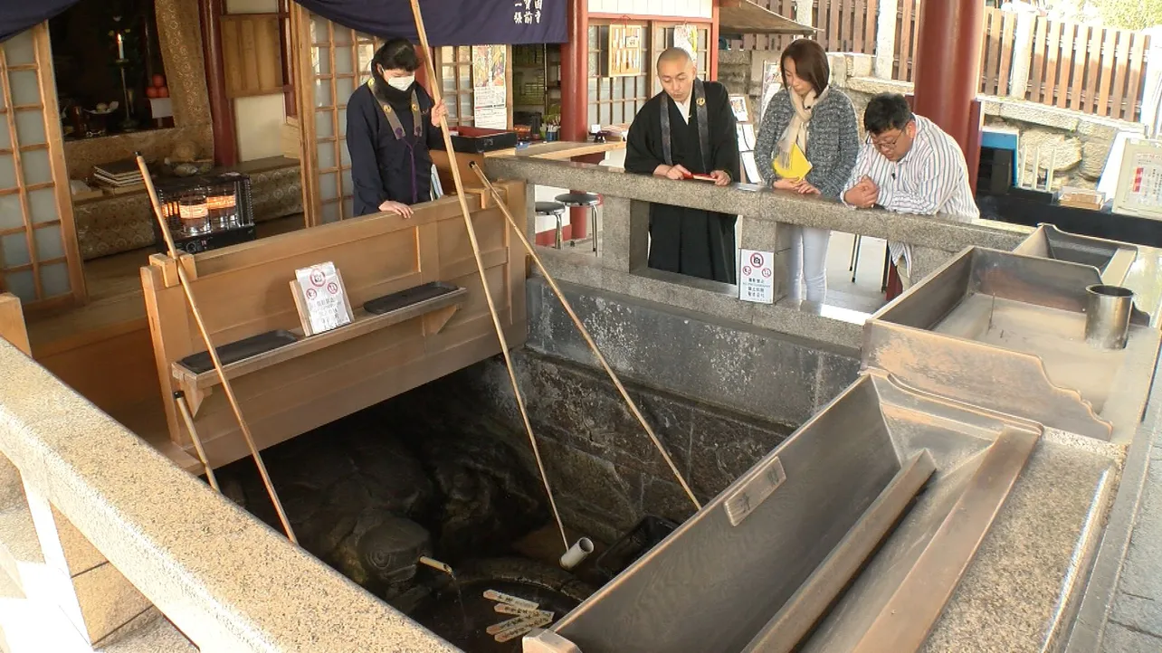 飛鳥時代に創建された四天王寺を見学する