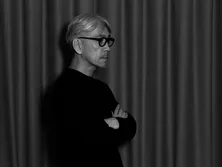 坂本龍一、プレミアムライブを無料生配信「ポジティブにこの時間を使ってほしい」