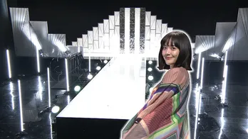 東京ガールズコレクションの裏側に迫る!“女神”松井愛莉がウオーキングを披露