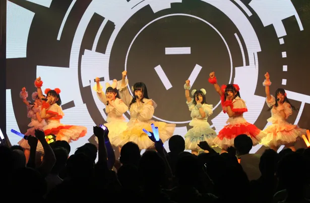 1月25日に東京・白金高輪SELENEb2で行われた、「アイドル甲子園」で新体制お披露目ライブ