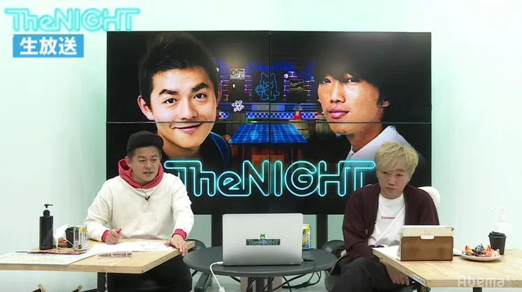 「スピードワゴンの月曜The NIGHT」のMCを務めるスピードワゴンの井戸田潤と小沢一敬(写真左から)